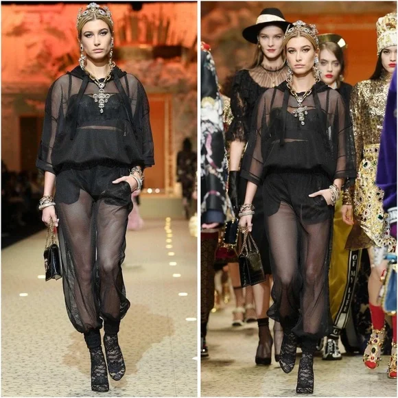 Dolce & Gabbana Lace Ankle Stretch Booties - Picture 14 of 15